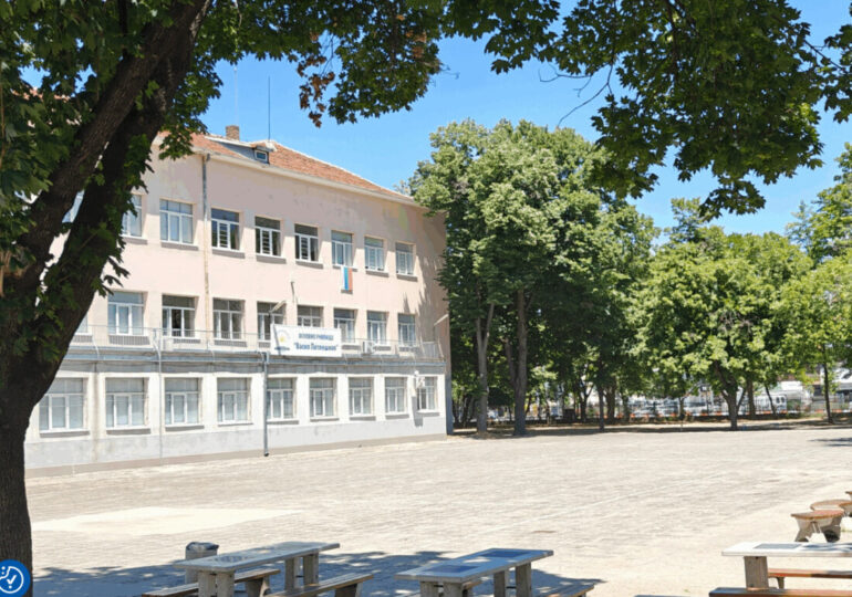 Изграждат нов физкултурен салон към ОУ „Васил Петлешков“ в район „Западен“