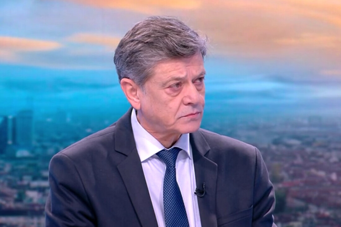 Ген. Константин Попов: Президентът ни е най-нужен, когато сме в криза, Румен Радев направи грешка