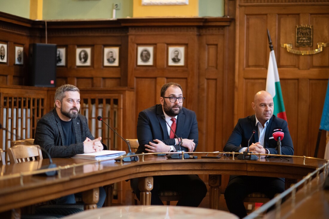 Представиха проекта за филиал на Кукления театър в район „Тракия“ (СНИМКИ) 3 Представиха проекта за филиал на Кукления театър в район „Тракия“ (СНИМКИ)