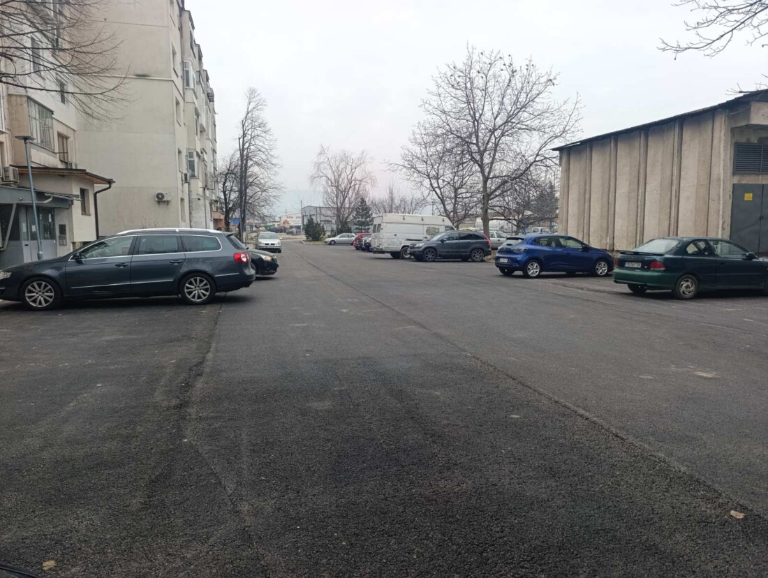 Преобразиха напълно паркинг в „Коматево“ (СНИМКИ)