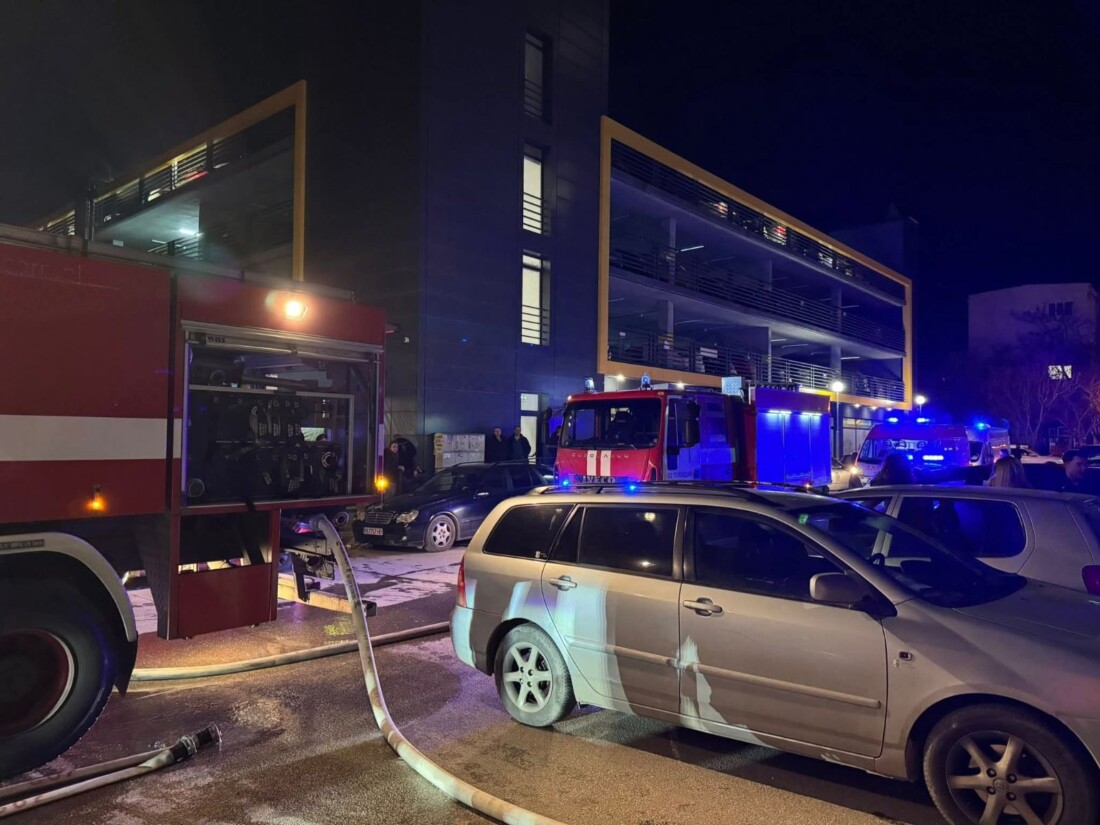 Пожар в голям жилищен комплекс в Пловдив (ВИДЕО)