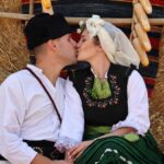 Фотоконкурсът „Най-сладка целувка“ отбелязва 20 години с ретроспективна изложба и апел за подкрепа