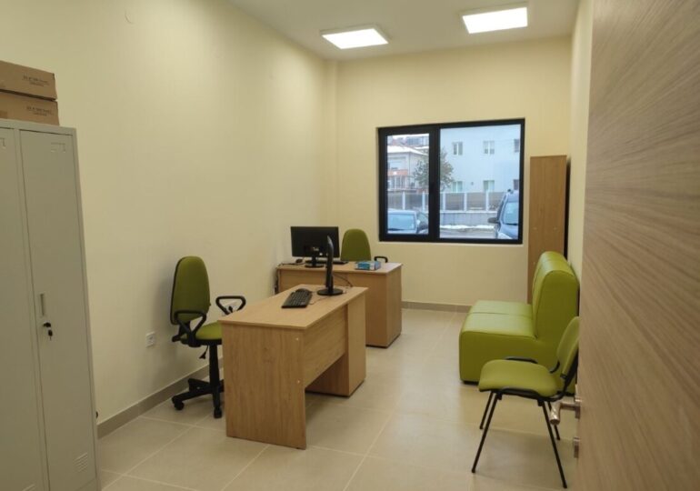 Официално откриха Младежкия център на Асеновград (СНИМКИ) 16 Официално откриха Младежкия център на Асеновград (СНИМКИ)