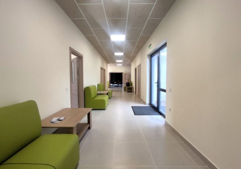 Официално откриха Младежкия център на Асеновград (СНИМКИ) 12 Официално откриха Младежкия център на Асеновград (СНИМКИ)