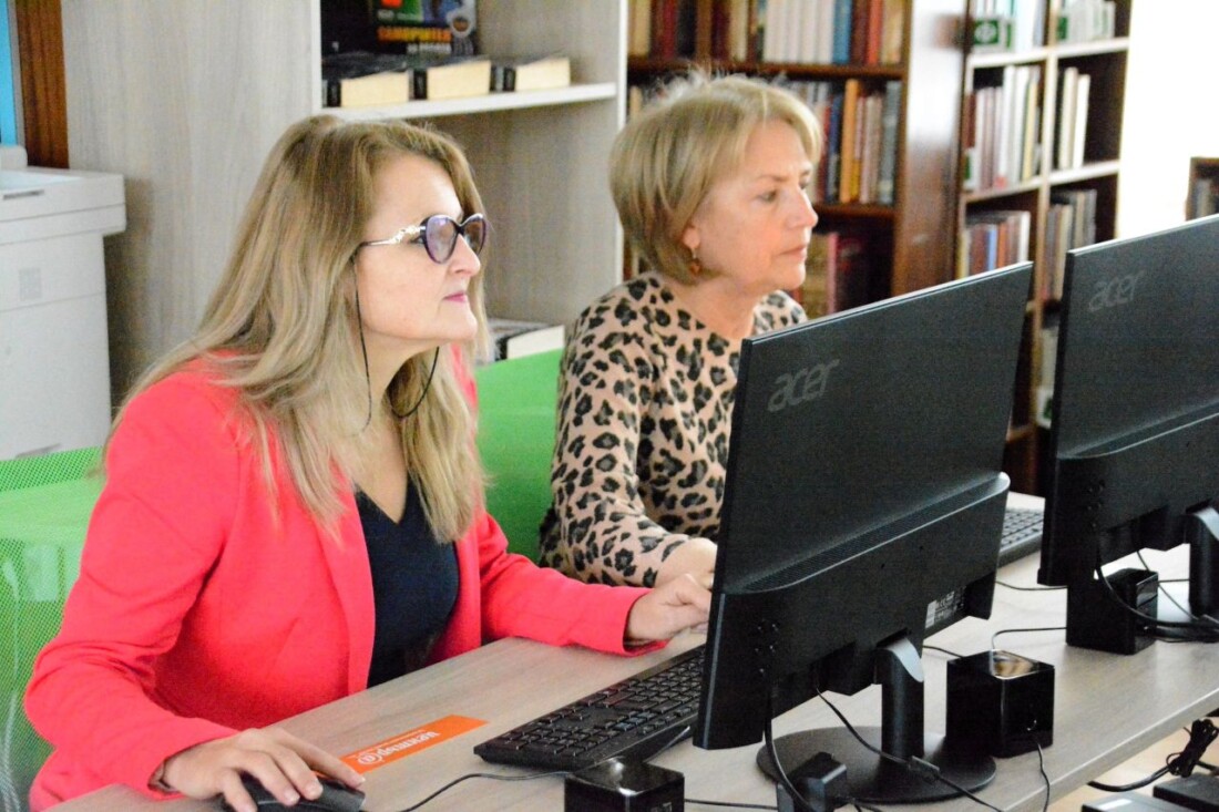 Откриха Дигитален клуб в Градска библиотека - Асеновград (СНИМКИ)