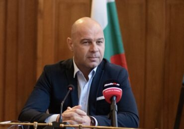 "В това е смисълът": Кметът Костадин Димитров представи отчет за свършеното през изминалата година