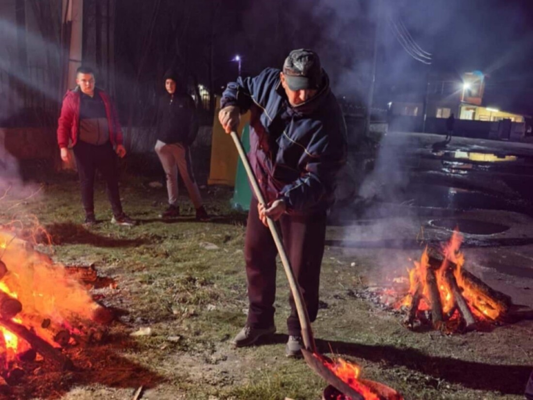 За пръв път от години: В Дълго поле изпълниха обичая "Муфканица" (СНИМКИ)