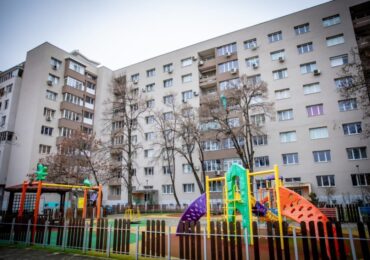 Продължава санирането на жилищни сгради в Пазарджик (СНИМКИ)