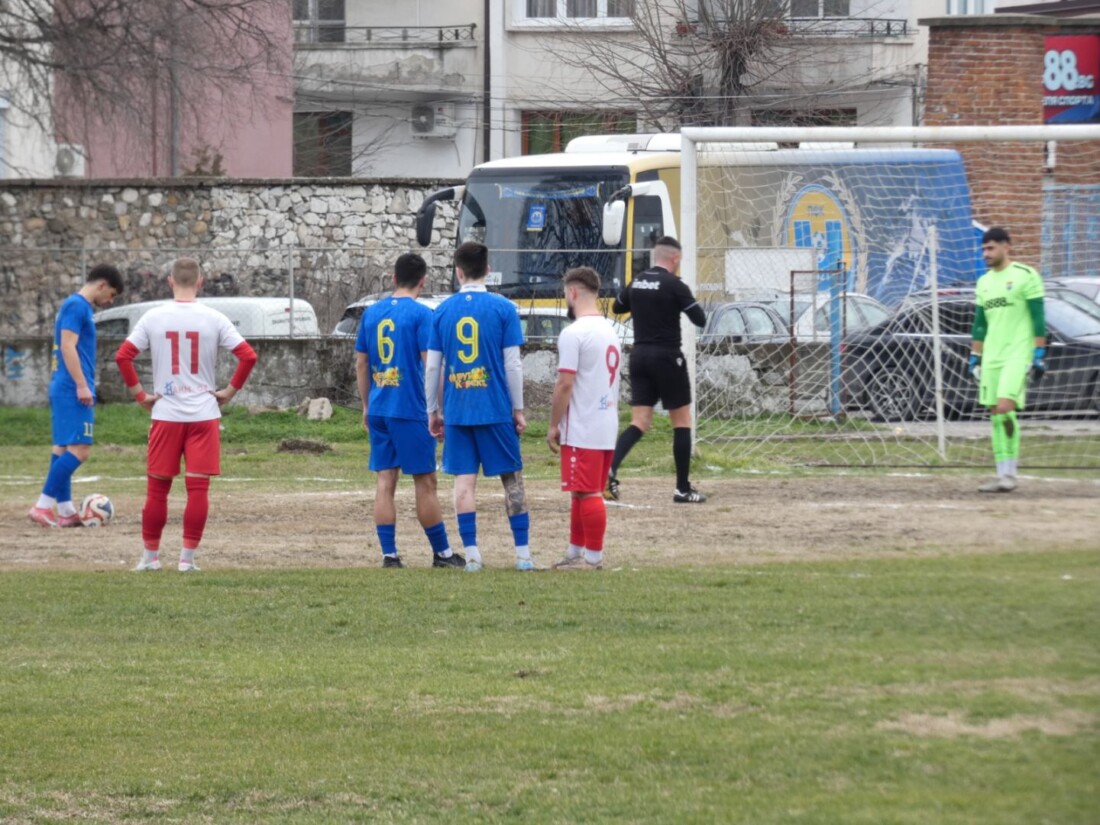 С разгром над Асеновец: Марица Пловдив започна вихрено 2026 година (СНИМКИ)