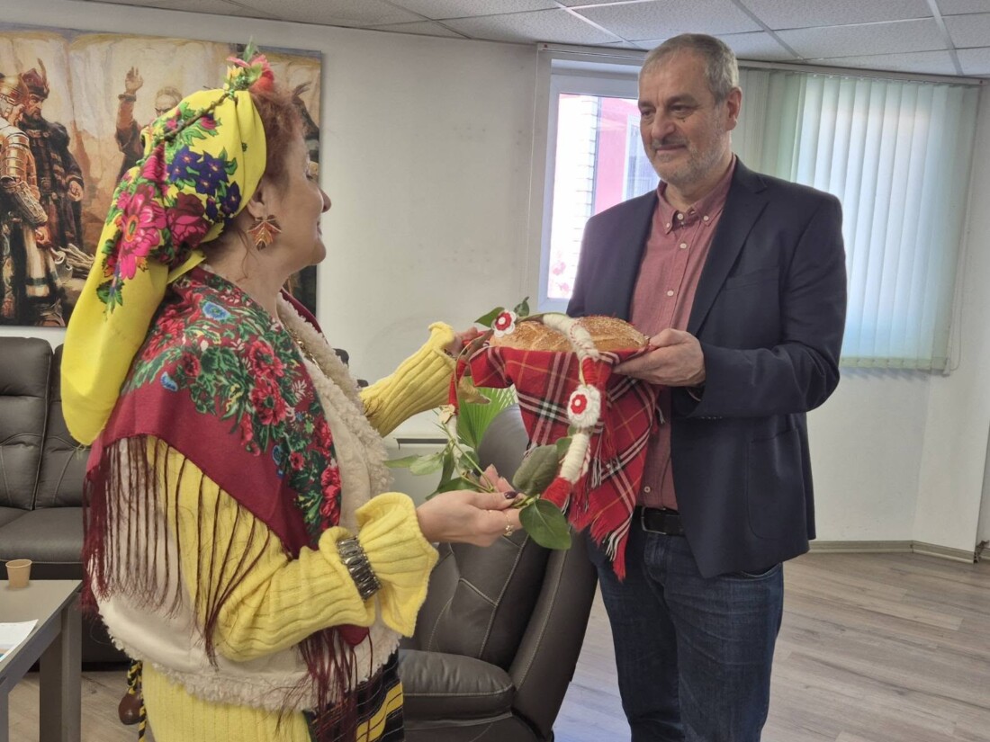 Първи пролетни усмивки в район „Източен“ (СНИМКИ)