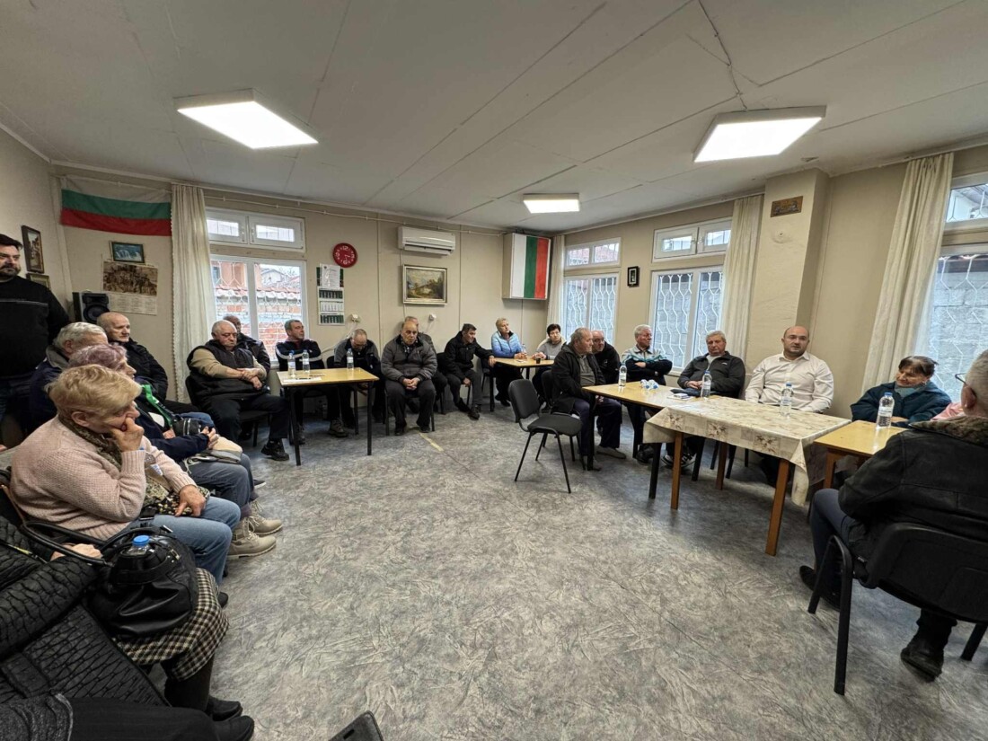 На емоционална среща в Пловдив: Правосъдният министър разказа за работата си в защита на възрастните хора (СНИМКИ)