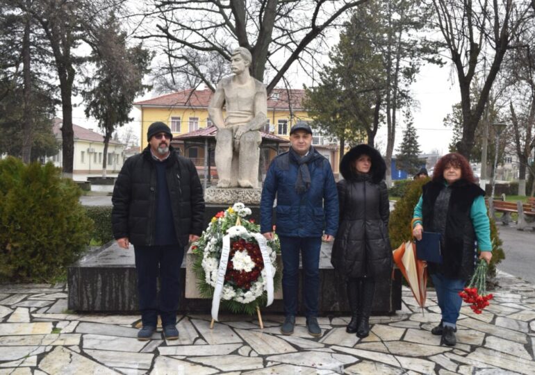 Царацово отбеляза 125 години от смъртта на дядо Иван Арабаджията (СНИМКИ)