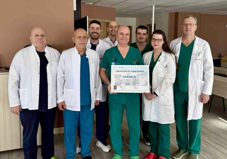 Без разрез и с високотехнологична хирургия: Пловдивски лекари спасяват животи (СНИМКИ)