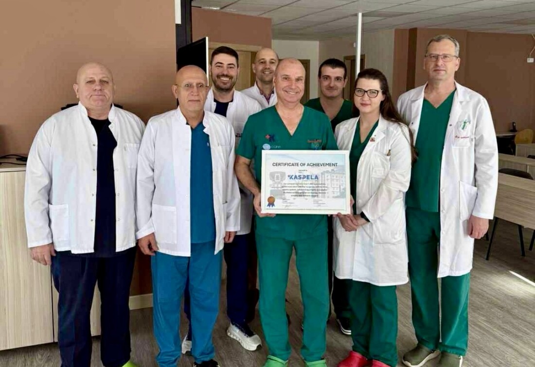 Без разрез и с високотехнологична хирургия: Пловдивски лекари спасяват животи (СНИМКИ)