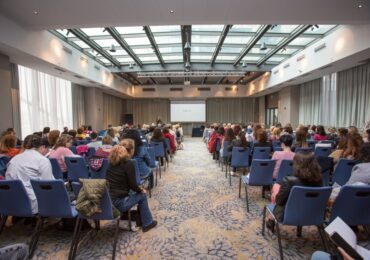 Нова поредица срещи за учители по чужди езици започва в София