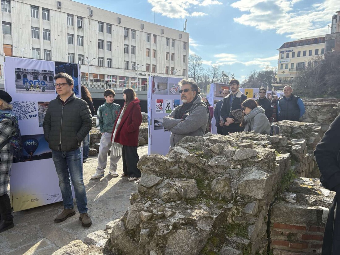 Откриха Пасаж „Одеон“ – ново културно пространство в сърцето на Пловдив (СНИМКИ) 2 Откриха Пасаж „Одеон“ – ново културно пространство в сърцето на Пловдив (СНИМКИ)