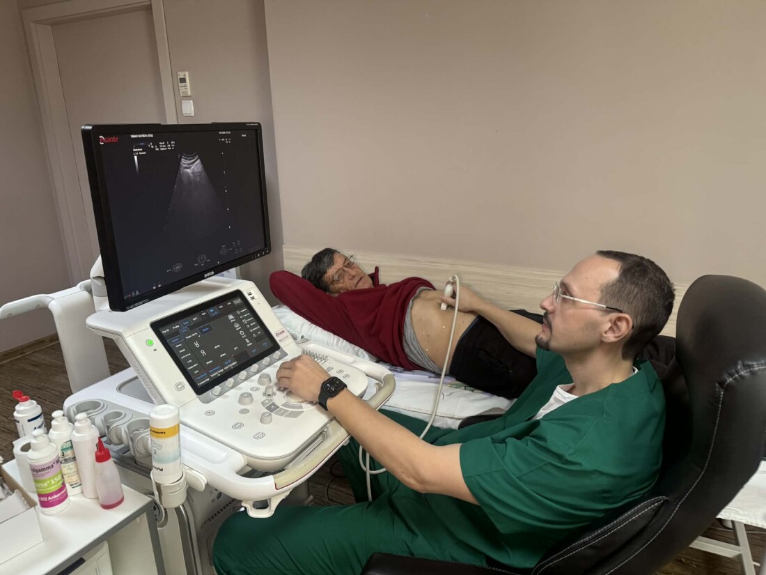 Без разрез и с високотехнологична хирургия: Пловдивски лекари спасяват животи (СНИМКИ)