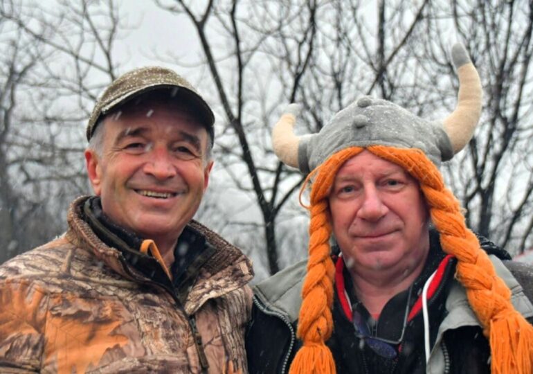 Снегът не попречи на празника: 32-годишен от Крушаре спечели 100-килограмов овен на борбите в Асеновград (СНИМКИ) 8 Снегът не попречи на празника: 32-годишен от Крушаре спечели 100-килограмов овен на борбите в Асеновград (СНИМКИ)