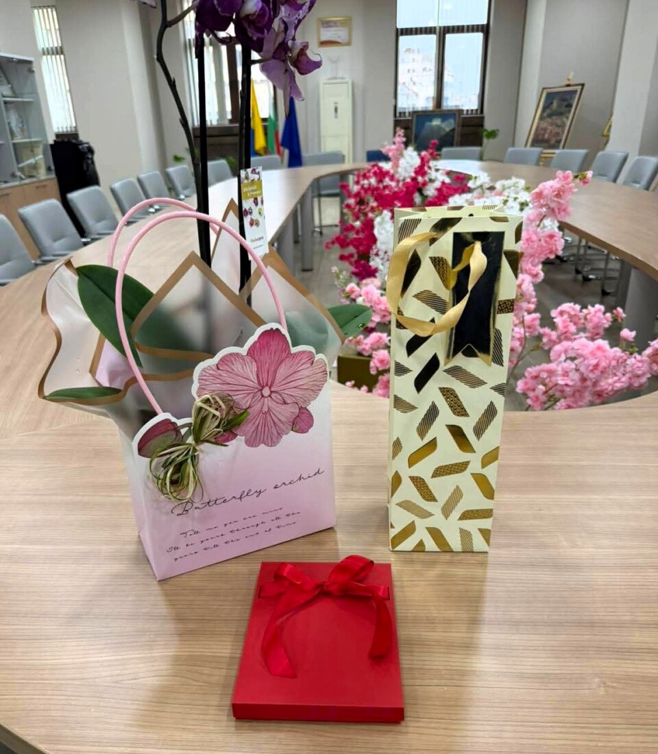 Семейство от Асеновград отпразнува своята „Златна сватба“ (СНИМКИ)