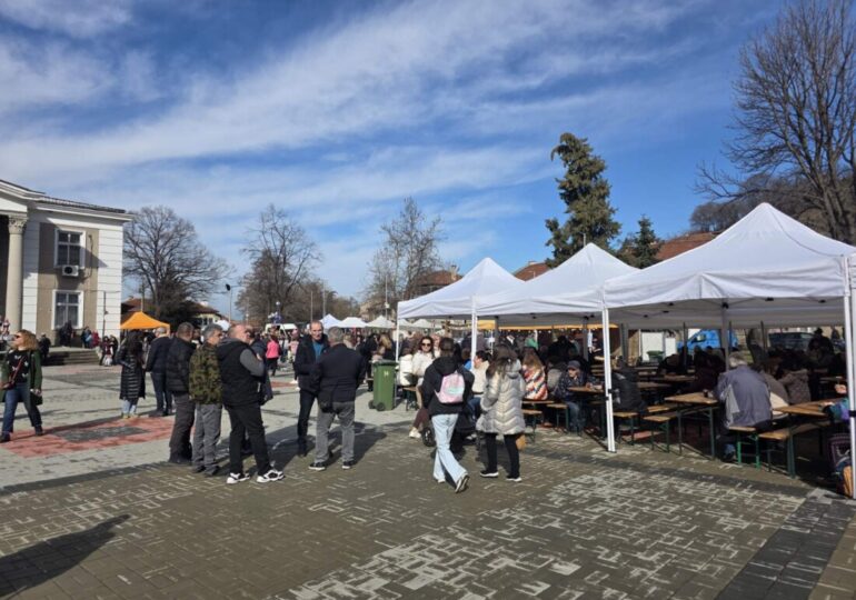 Столицата на виното Брестовица отбеляза Трифон Зарезан (ГАЛЕРИЯ) 9 Столицата на виното Брестовица отбеляза Трифон Зарезан (ГАЛЕРИЯ)