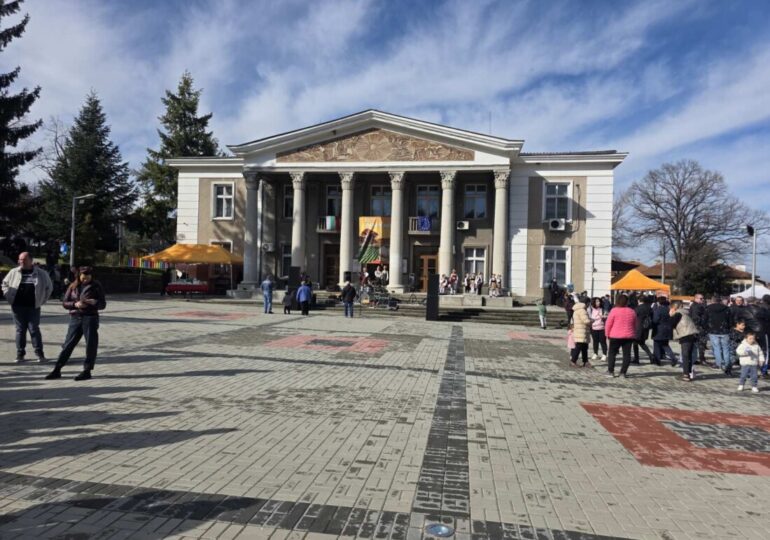 Столицата на виното Брестовица отбеляза Трифон Зарезан (ГАЛЕРИЯ) 8 Столицата на виното Брестовица отбеляза Трифон Зарезан (ГАЛЕРИЯ)