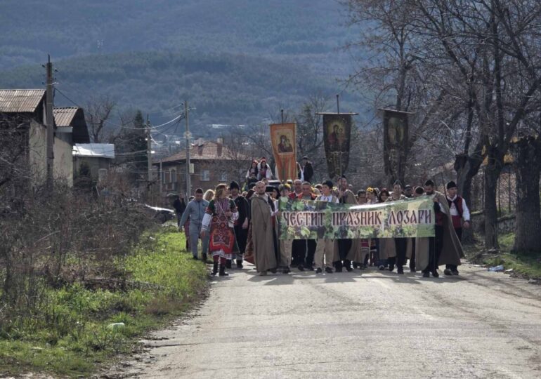 Столицата на виното Брестовица отбеляза Трифон Зарезан (ГАЛЕРИЯ) 25 Столицата на виното Брестовица отбеляза Трифон Зарезан (ГАЛЕРИЯ)