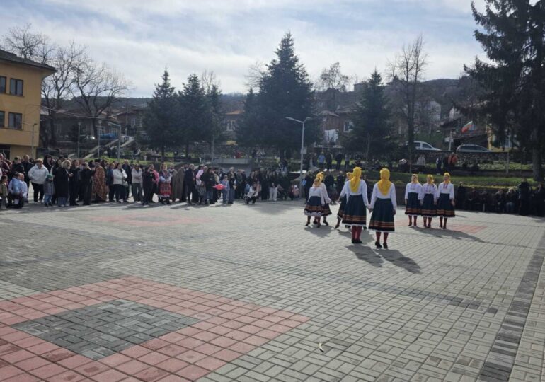 Столицата на виното Брестовица отбеляза Трифон Зарезан (ГАЛЕРИЯ) 27 Столицата на виното Брестовица отбеляза Трифон Зарезан (ГАЛЕРИЯ)