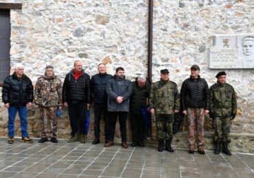 С поход до Мулдавския манастир: Асеновград се поклони пред паметта на Васил Левски (СНИМКИ)