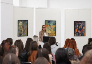 Лекари към учениците: Не бъдете опитни мишки, ценете здравето си