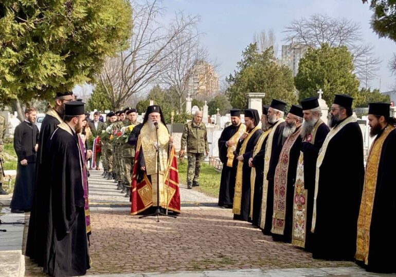 "Народ, който познава цената на свободата си, не може да бъде подчинен": Пловдив почете Националния празник (ГАЛЕРИЯ)