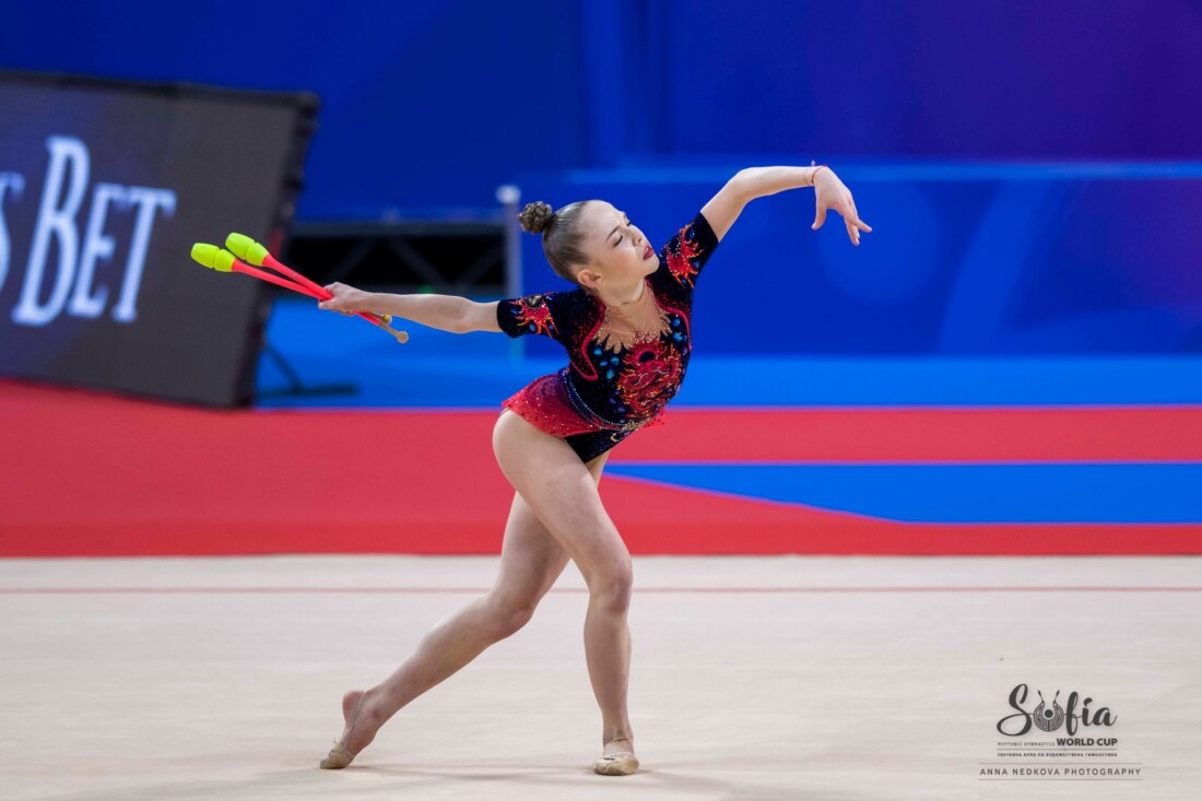 Стилияна Николова грабна среброто в многобоя на Световната купа в София