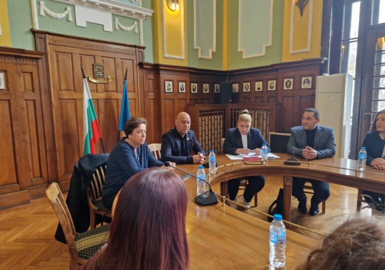 В Община Пловдив обсъдиха програмата за енергийна ефективност на многофамилни жилищни сгради
