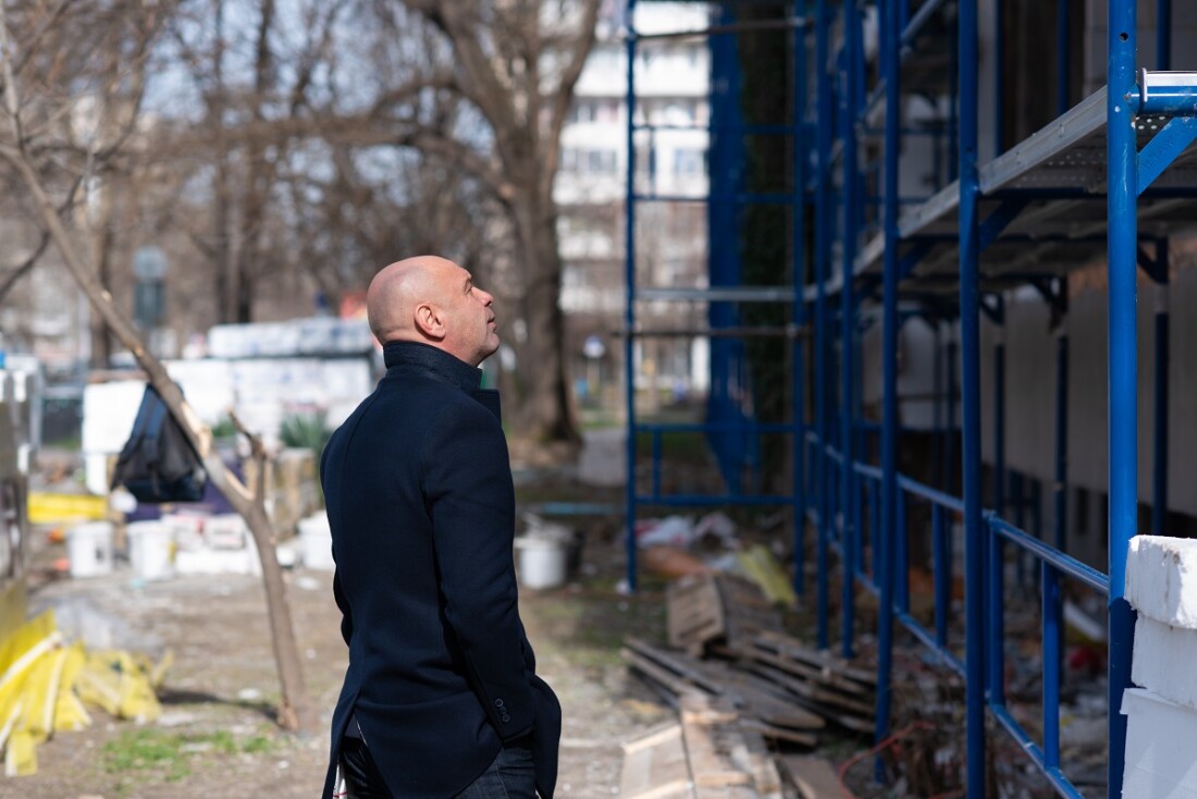 Санирането на жилищна сграда на бул. „Източен“ в Пловдив върви по график (СНИМКИ)