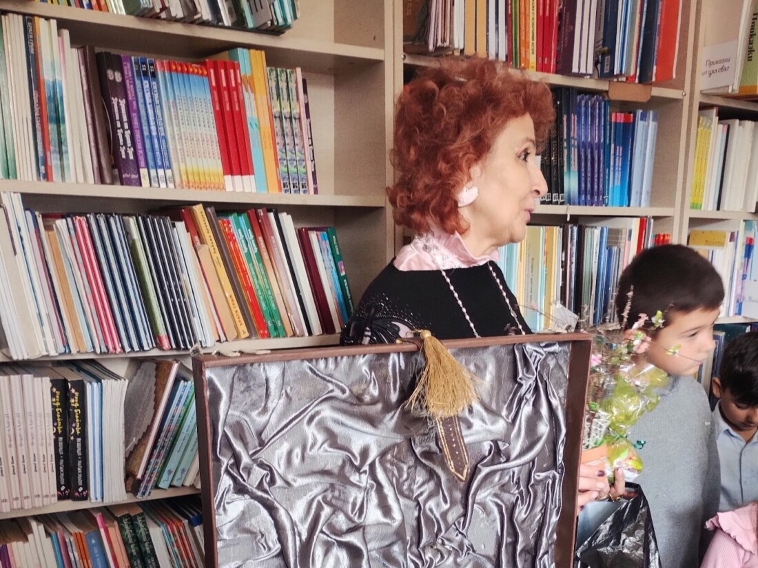 Споделена библиотека: Инициатива на Община Пловдив популяризира четенето сред децата (СНИМКИ) 4 Споделена библиотека: Инициатива на Община Пловдив популяризира четенето сред децата (СНИМКИ)