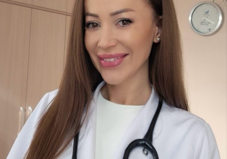Пловдивчанка е "Първа дама" в медицината: Д-р Спаска Начева с престижна награда (СНИМКИ) 3 Пловдивчанка е "Първа дама" в медицината: Д-р Спаска Начева с престижна награда (СНИМКИ)