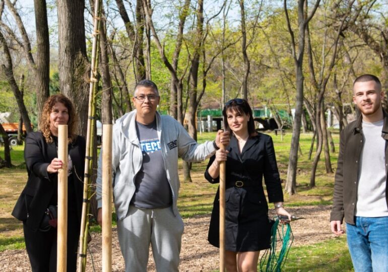 Със залесителна инициатива на Младежкия хълм: ГЕРБ закри предизборната кампания в Пловдив (ГАЛЕРИЯ)