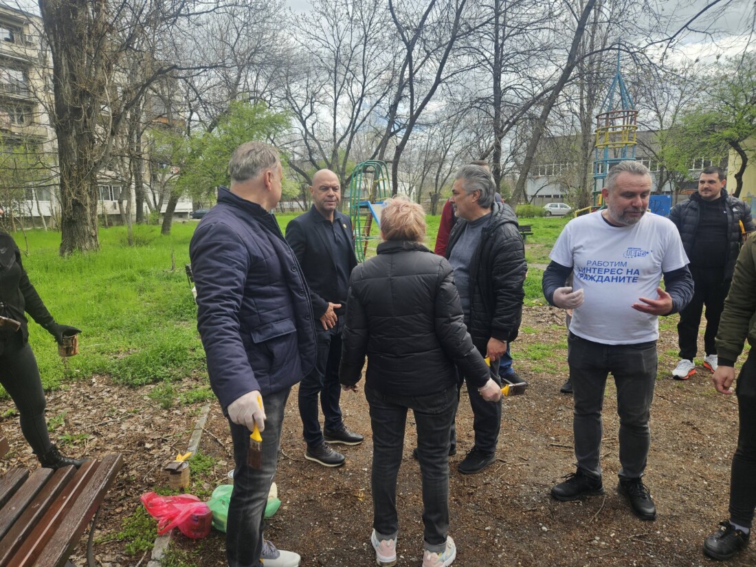 ГЕРБ с поредна доброволческа инициатива в район „Южен“ (СНИМКИ)