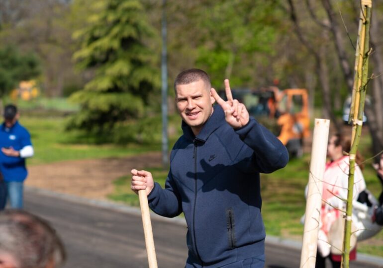 Със залесителна инициатива на Младежкия хълм: ГЕРБ закри предизборната кампания в Пловдив (ГАЛЕРИЯ)