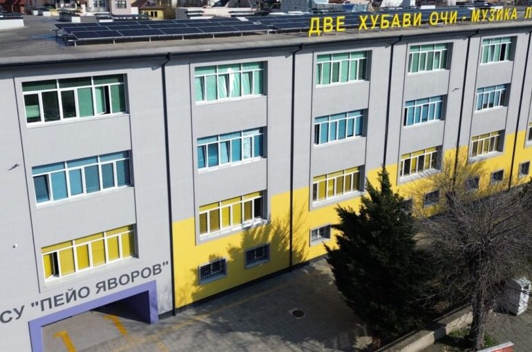 Откриха STEM център в СУ „Пейо Яворов“ (ГАЛЕРИЯ)