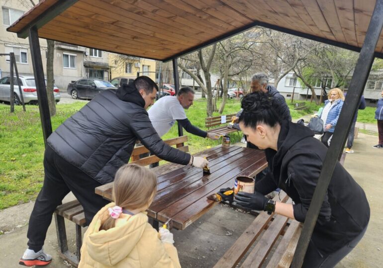 ГЕРБ с поредна доброволческа инициатива в район „Южен“ (СНИМКИ)