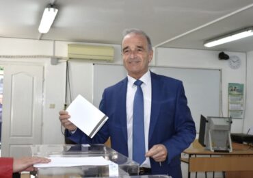 Кметът на Асеновград: Гласувах за правителство с дълъг хоризонт