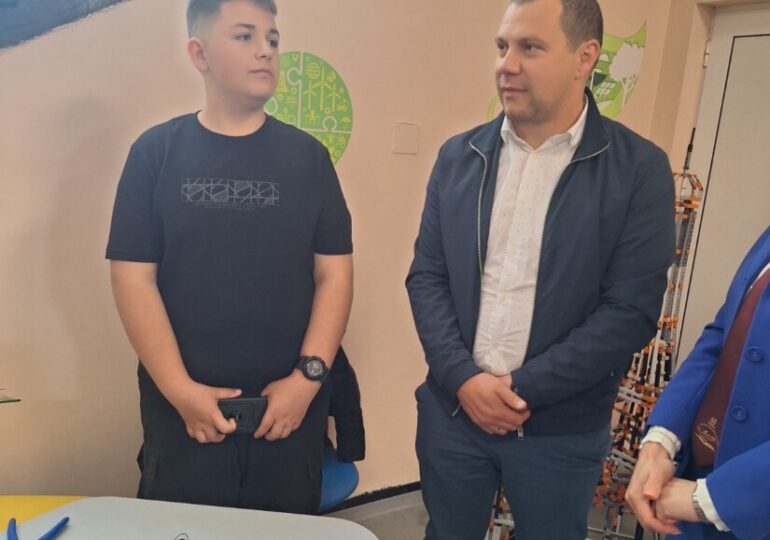 STEM център отвори врати в ОУ „Стоян Михайловски“ (ГАЛЕРИЯ) 14 STEM център отвори врати в ОУ „Стоян Михайловски“ (ГАЛЕРИЯ)