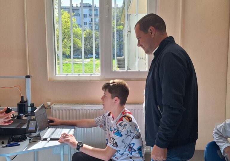 STEM център отвори врати в ОУ „Стоян Михайловски“ (ГАЛЕРИЯ) 7 STEM център отвори врати в ОУ „Стоян Михайловски“ (ГАЛЕРИЯ)