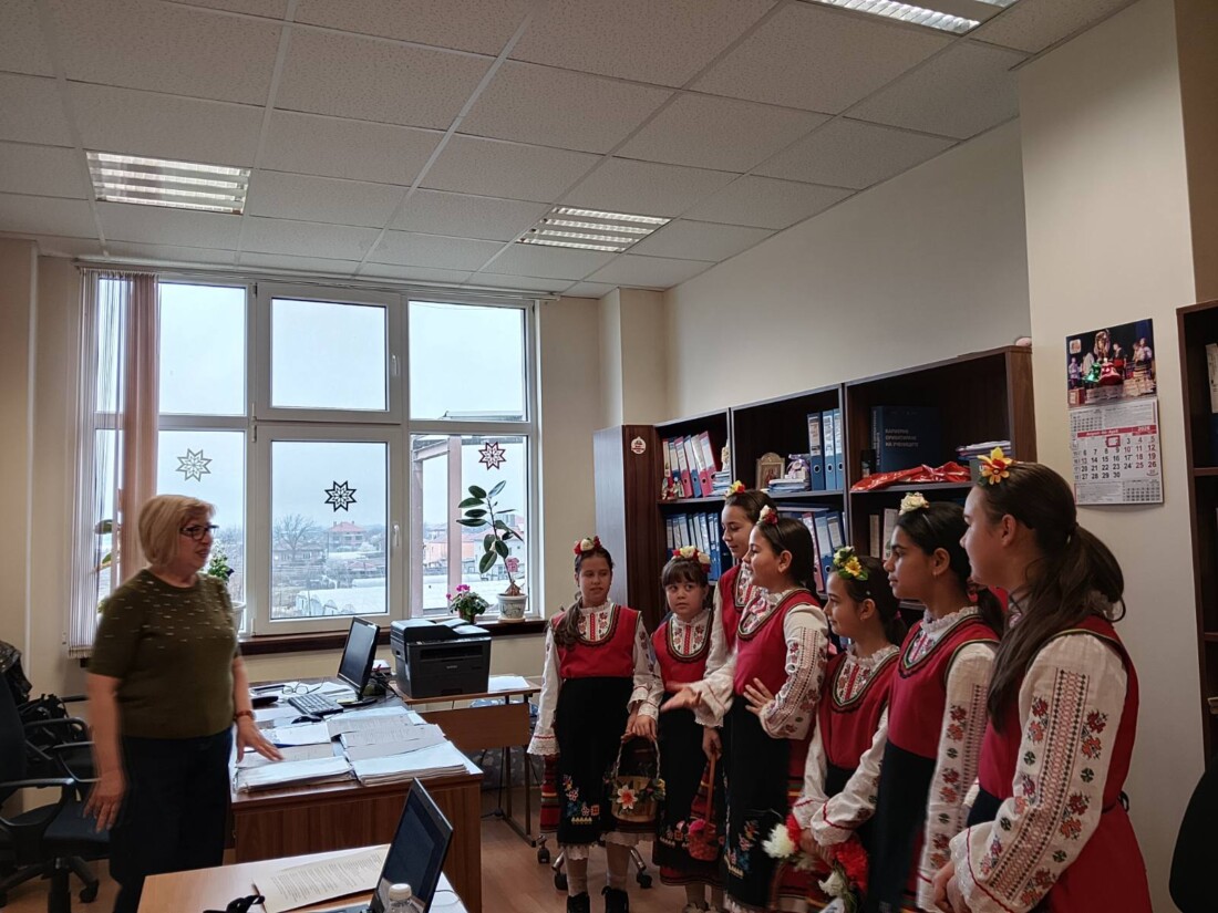 Децата на Община Марица сътвориха празнична украса и дух в навечерието на Възкресение Христово (СНИМКИ) 7 Децата на Община Марица сътвориха празнична украса и дух в навечерието на Възкресение Христово (СНИМКИ)