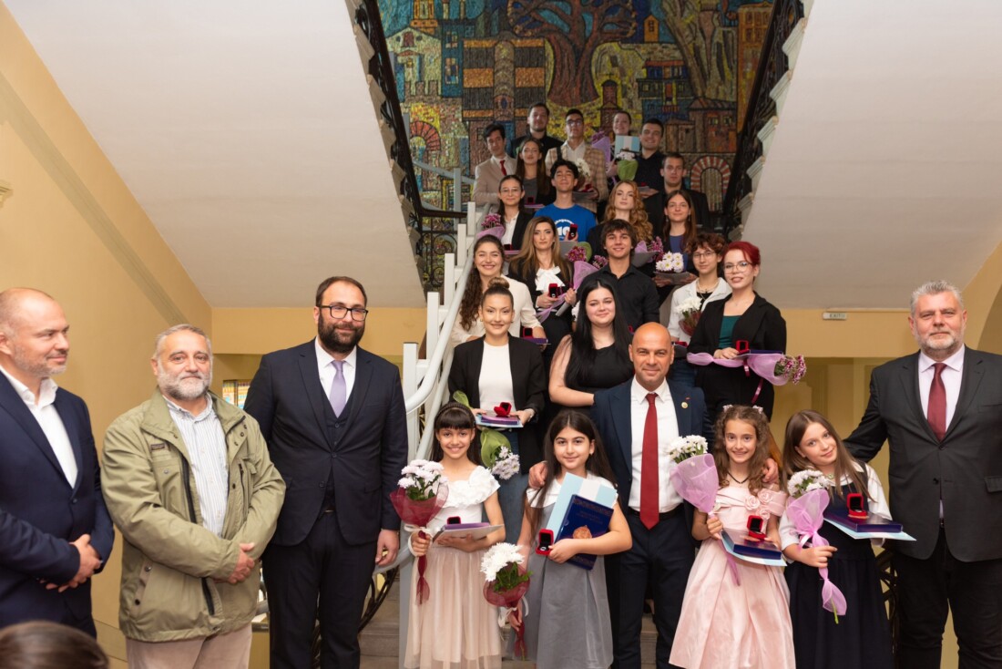 На празника: Наградиха млади пловдивски творци (СНИМКИ)