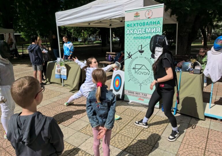 С „ТриМайнотлон“ в район „Южен“ отбелязаха Деня на българския спорт (ГАЛЕРИЯ)