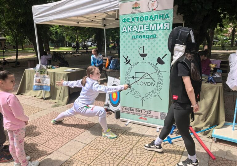 С „ТриМайнотлон“ в район „Южен“ отбелязаха Деня на българския спорт (ГАЛЕРИЯ)