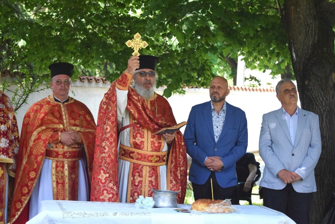 Храмов празник събра жителите на Калековец, скоро започва ремонт на църквата „Св. Св. Кирил и Методий“ (СНИМКИ)