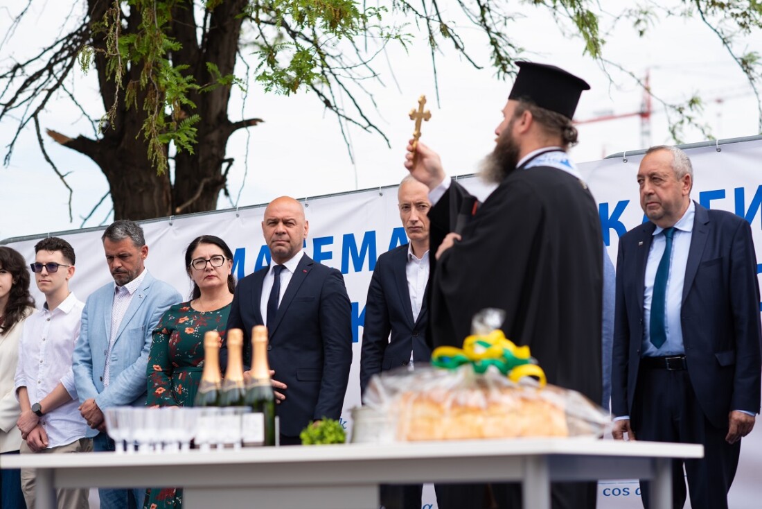След десетилетия на очакване: Започна строителството на новата Математическа гимназия в Пловдив (СНИМКИ)