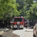 Голям пожар в пловдивския квартал „Кючук Париж“, три екипа се бориха със стихията (СНИМКИ)